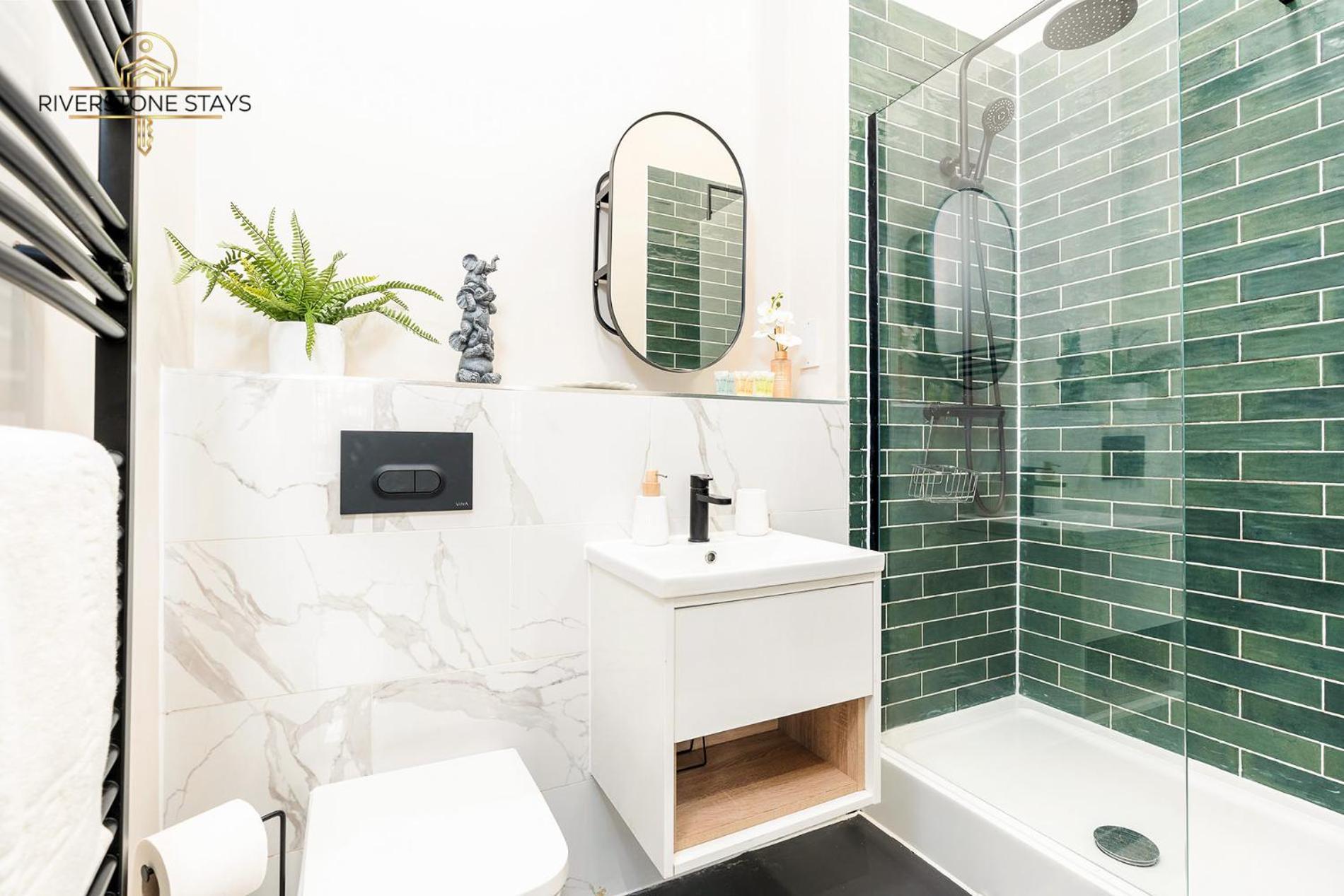 Beautiful Apartment & Central Location & King Size Bed Leeds  Exteriör bild